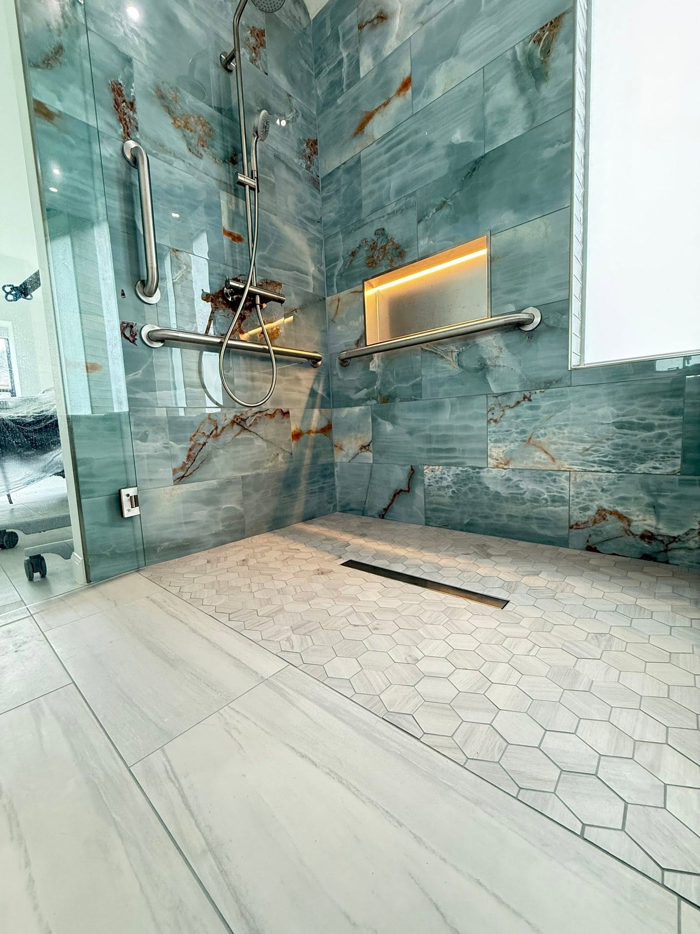 Remodelación de baños por Detail Home Remodeling